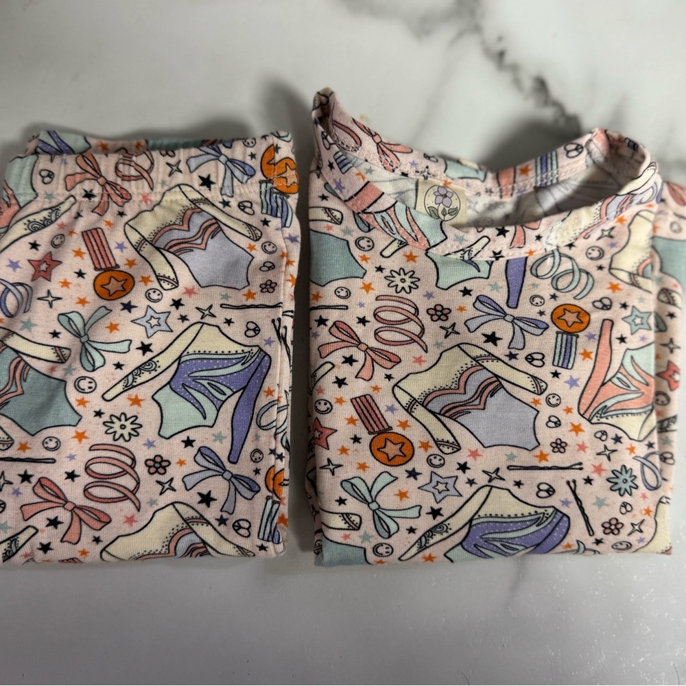 Larkspur Baby 2 Piece Bamboo Pajama set in “TA DA”